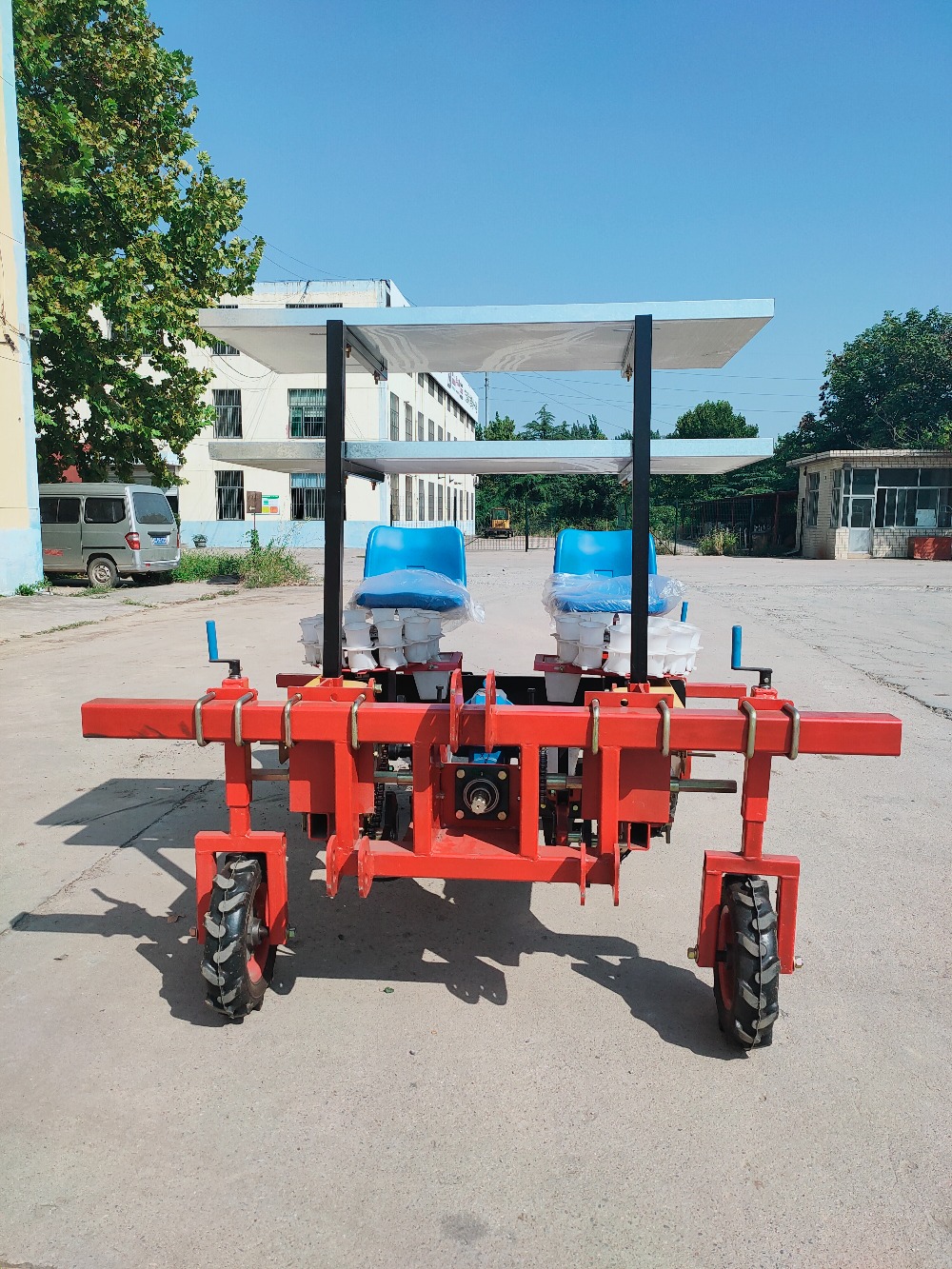 Machine à repiquer les semis d - Vegetable Transplanter avis et prix